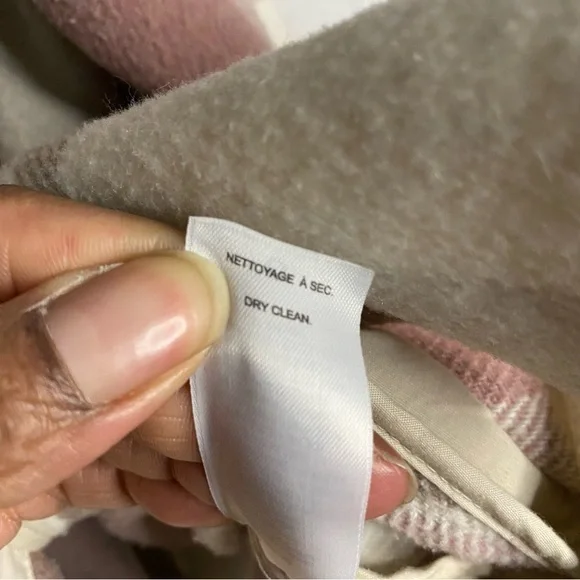 Dynamite - Picture 9 of 10